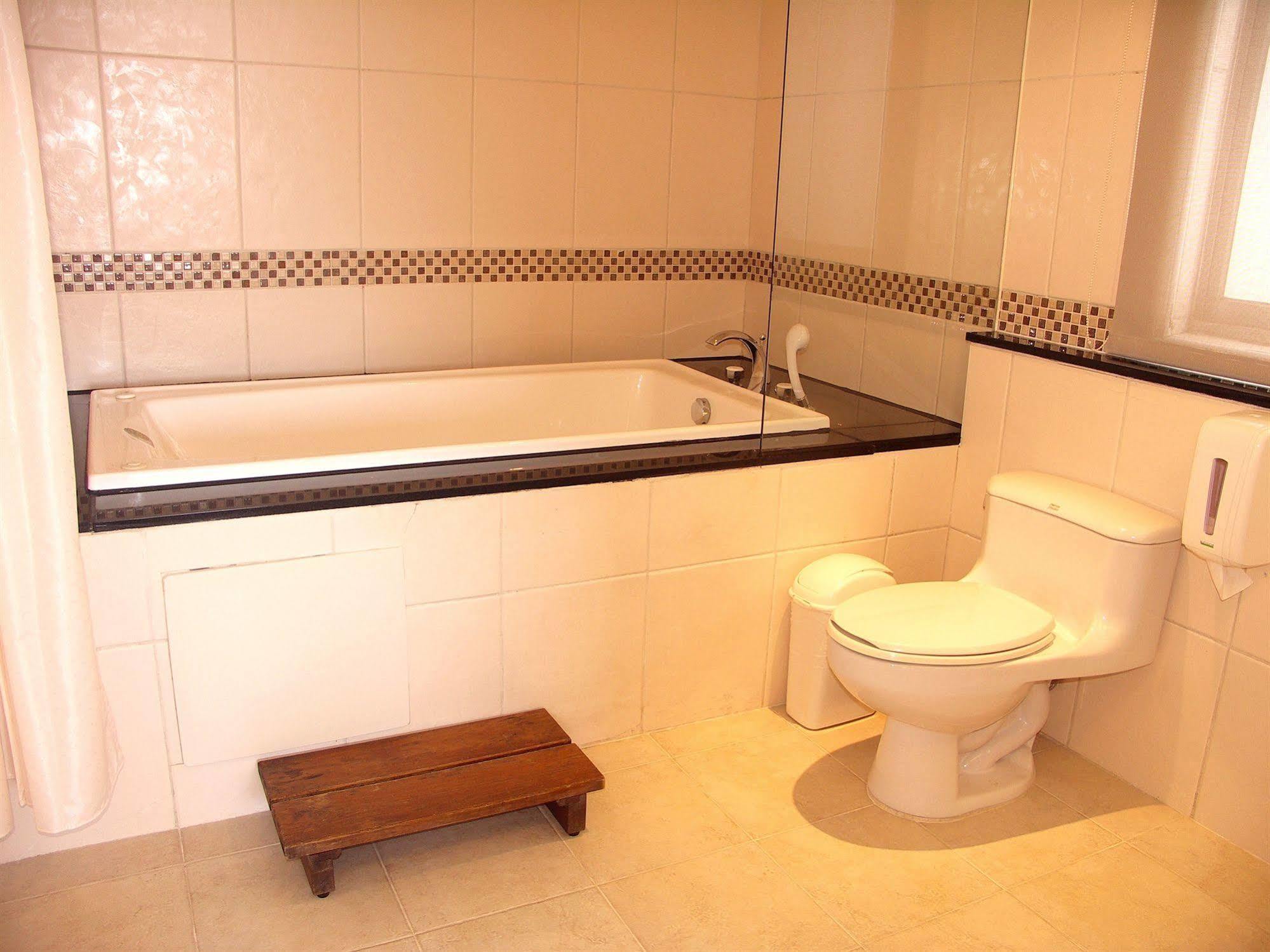 Blue Ocean Hotel Cơ Long Ngoại thất bức ảnh